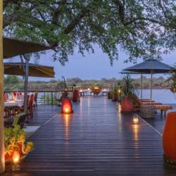 Die Main Area im Jackalberry Chobe Camp